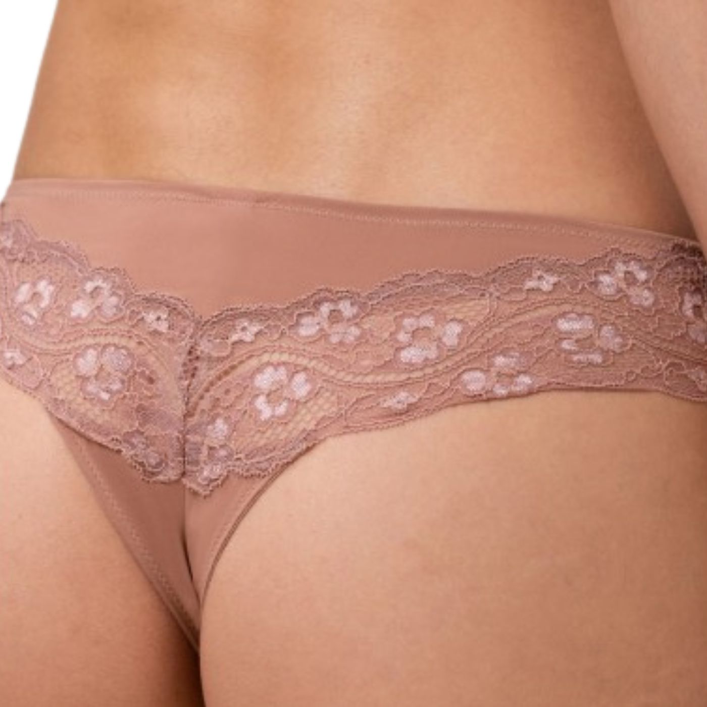 Triumph Lovely Micro Brazilian String Női Tanga I Sötét Rózsaszín